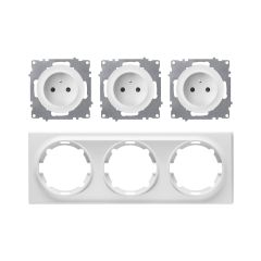 Ensemble triple prise type E avec terre 16A, plaque Florence en plastique, horizontal